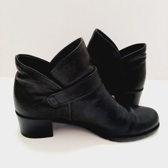 STUART WEITZMAN Slip-on Ankle Booties Side Buckle Genuine Leather Sz 7.5 M - Picture 10 of 11